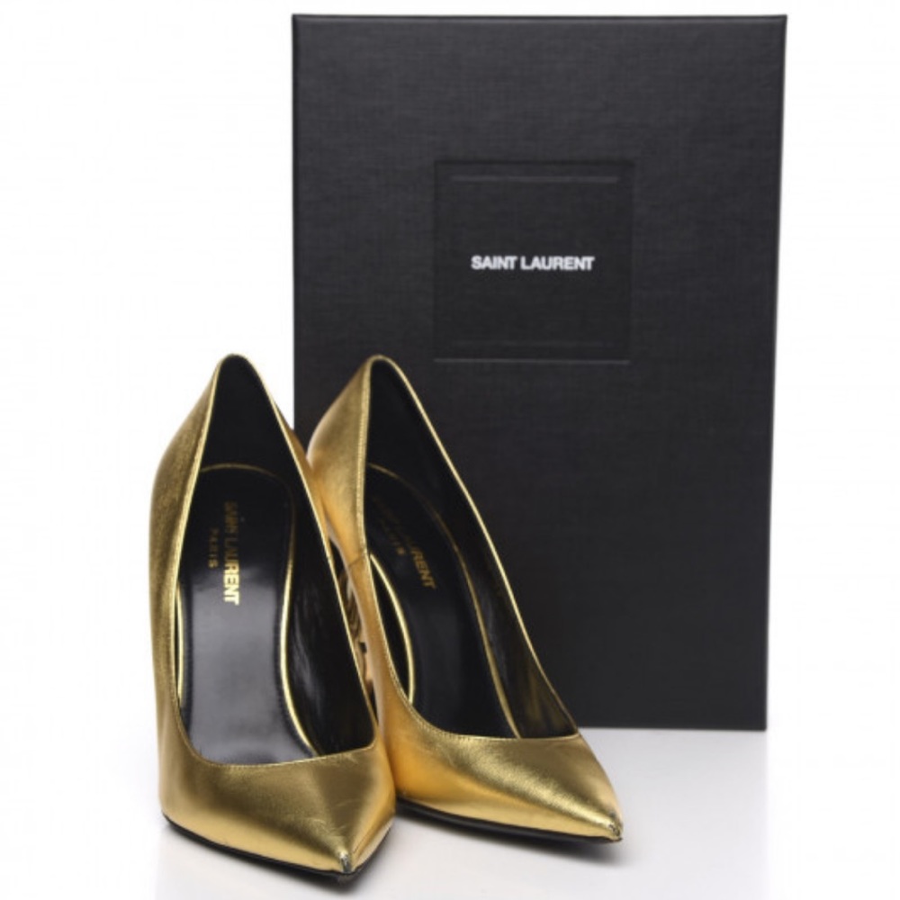 SAINT LAURENT
Calfskin Opyum 100 Pumps 39 Gold